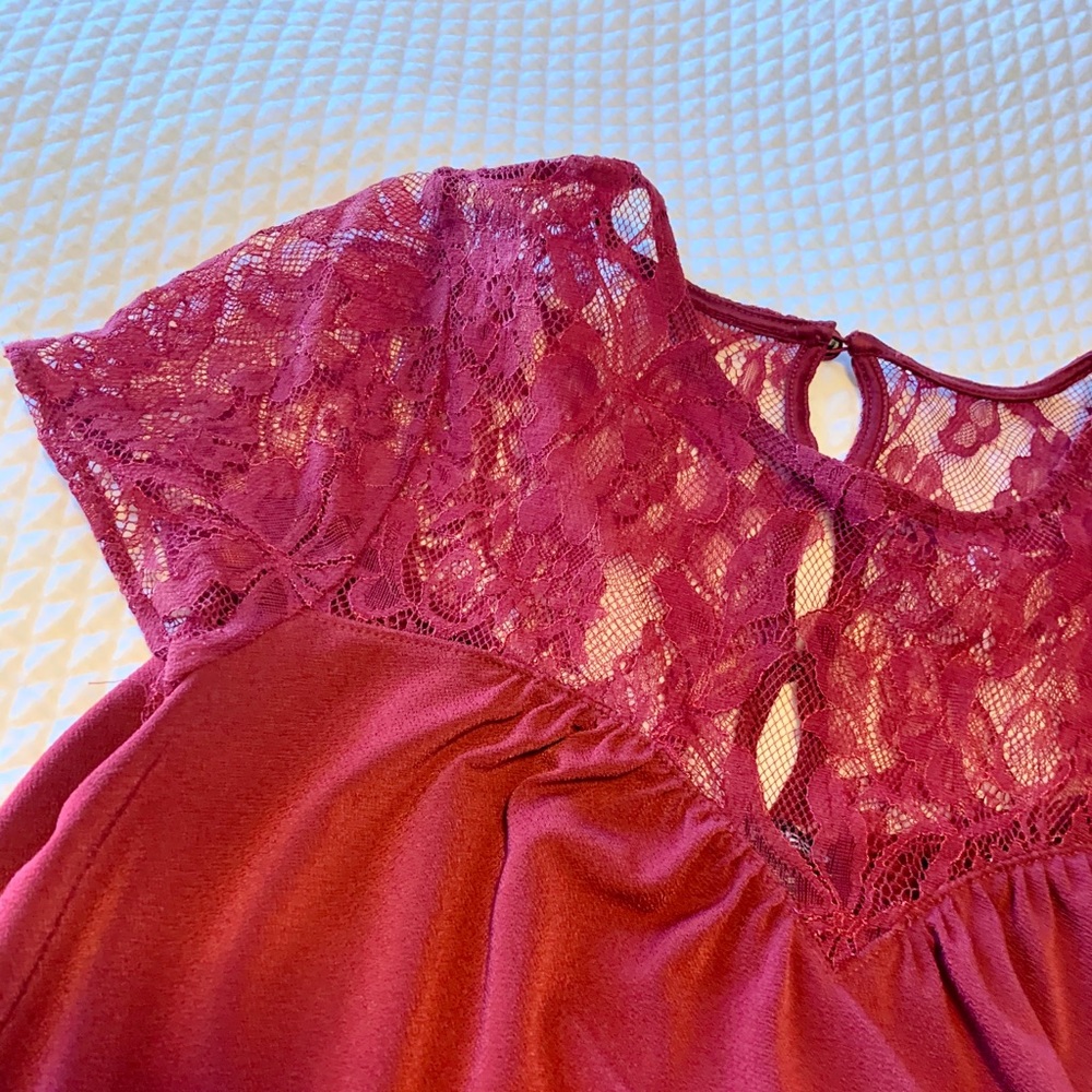 Express Top - Picture 3 of 7